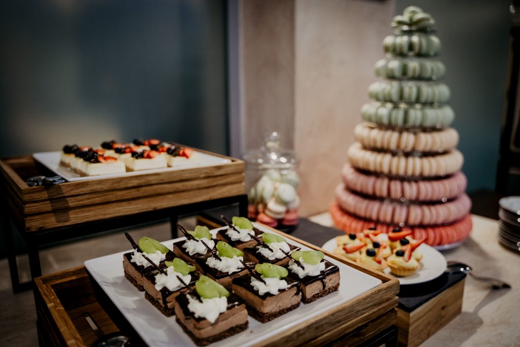 macaron display